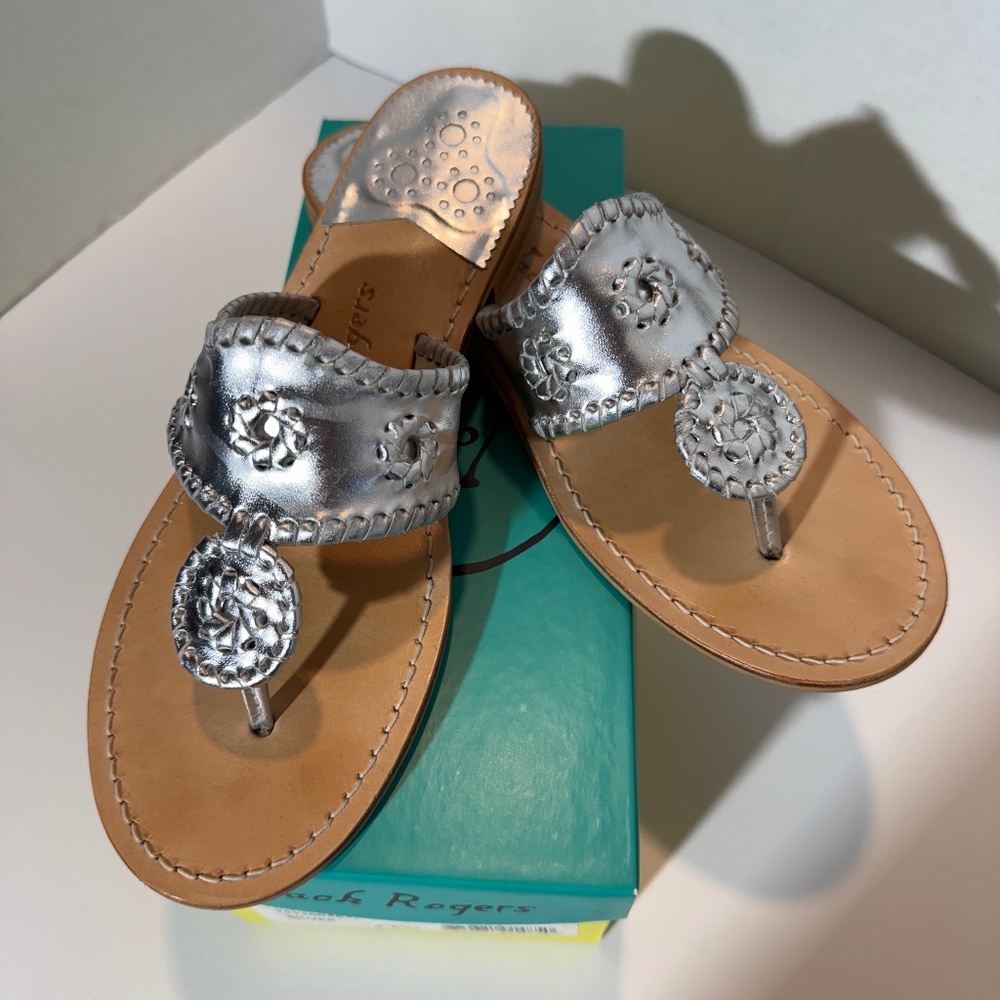 Jacks Wide Width Leather Flat Sandal